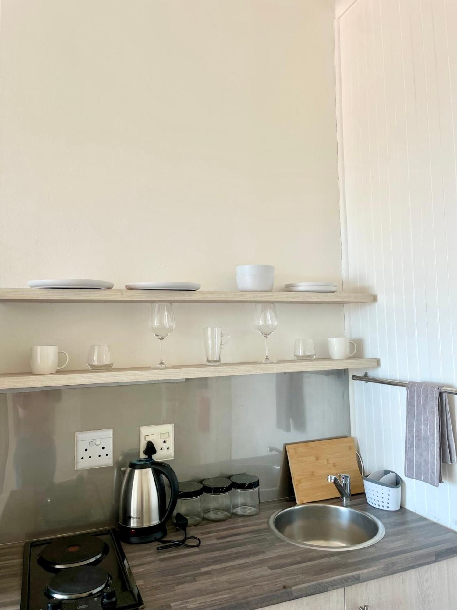 Cosy Richmond Hill Retreat Hotel พอร์ตเอลิซาเบธ ภายนอก รูปภาพ