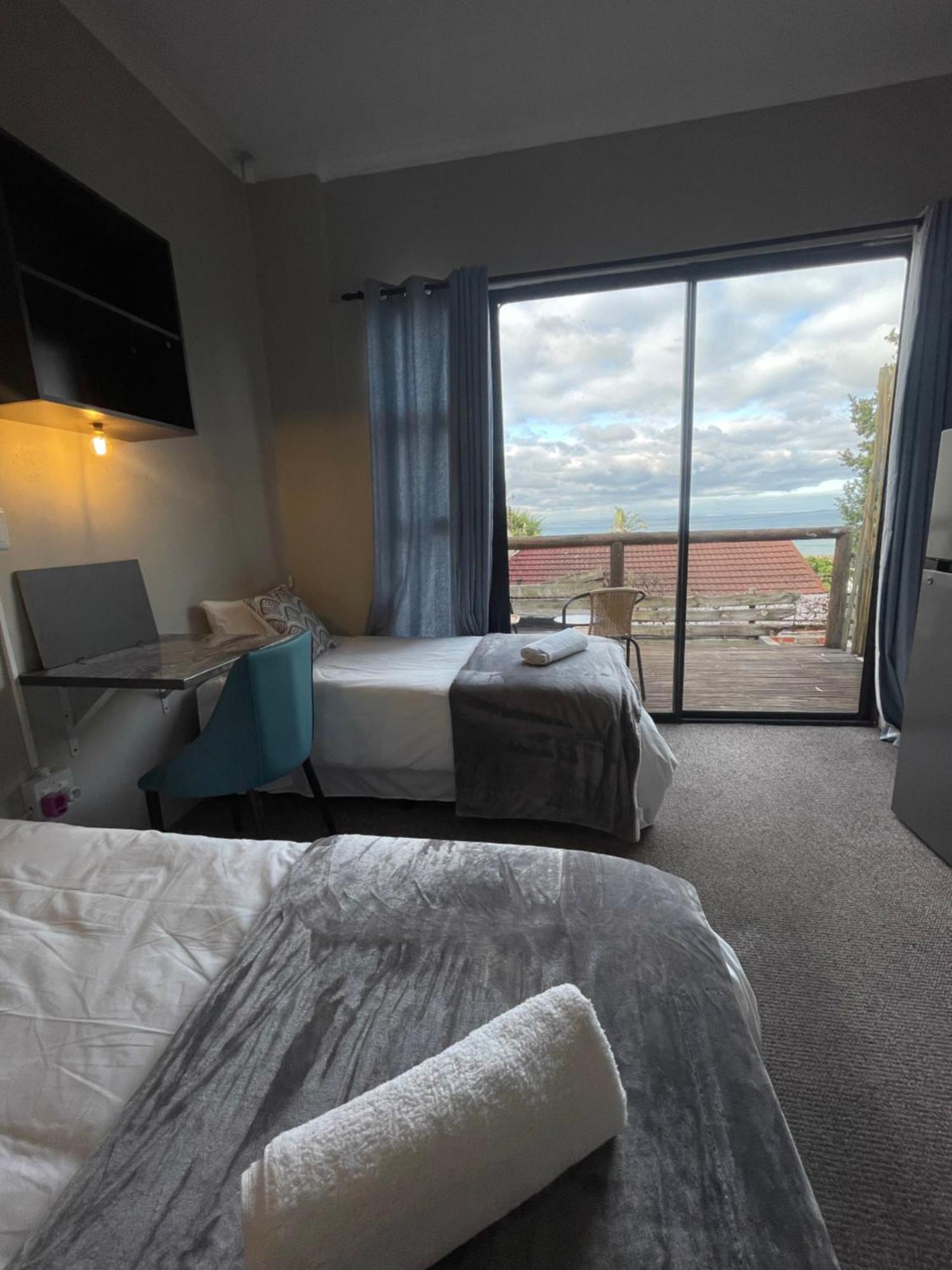 Cosy Richmond Hill Retreat Hotel พอร์ตเอลิซาเบธ ภายนอก รูปภาพ